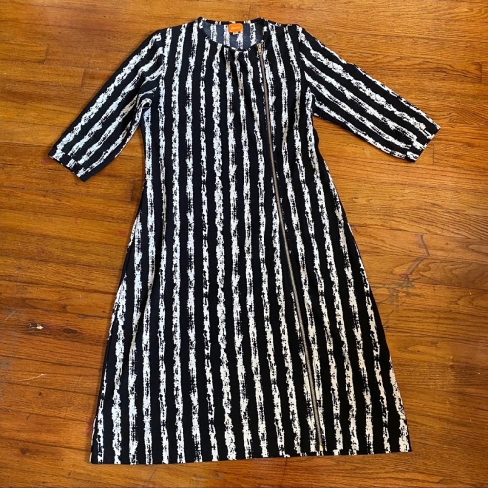 5 for $25🎈 Deela dress